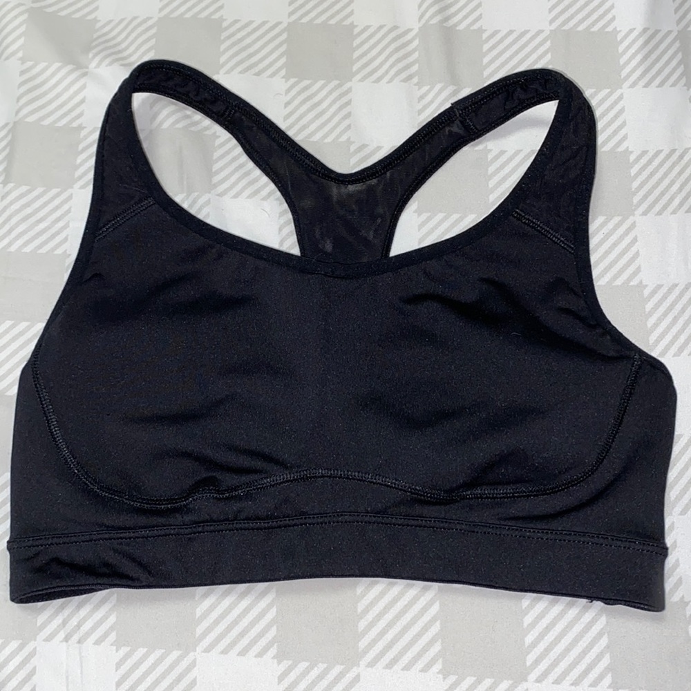 Size‎ M sports bra from Old Navy